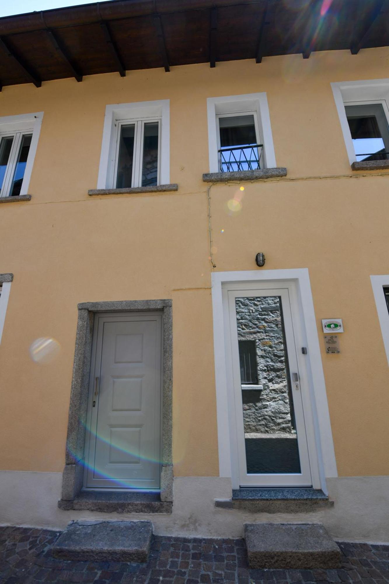 Regina E Oriente Apartamento Baveno Exterior foto